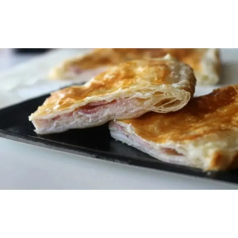 Hojaldre de pavo y queso (150gr.)